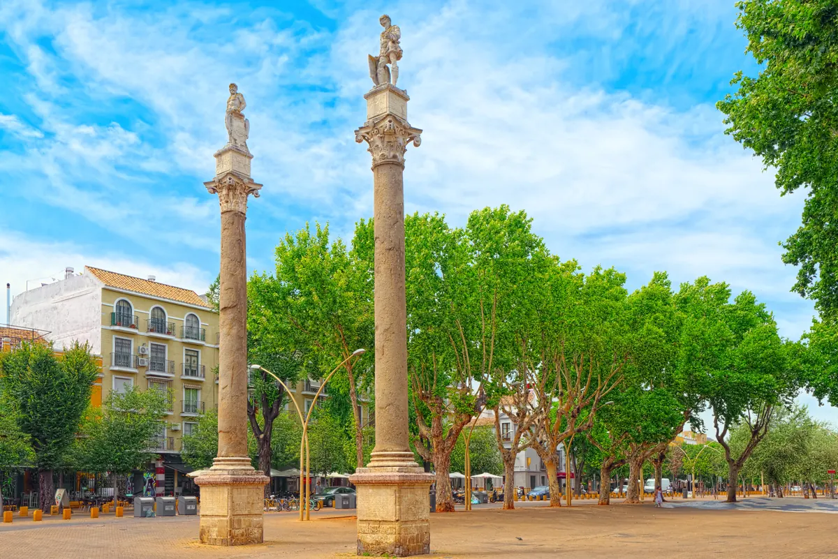 Alameda de Hercules street scene in Seville for long-stay visitors
